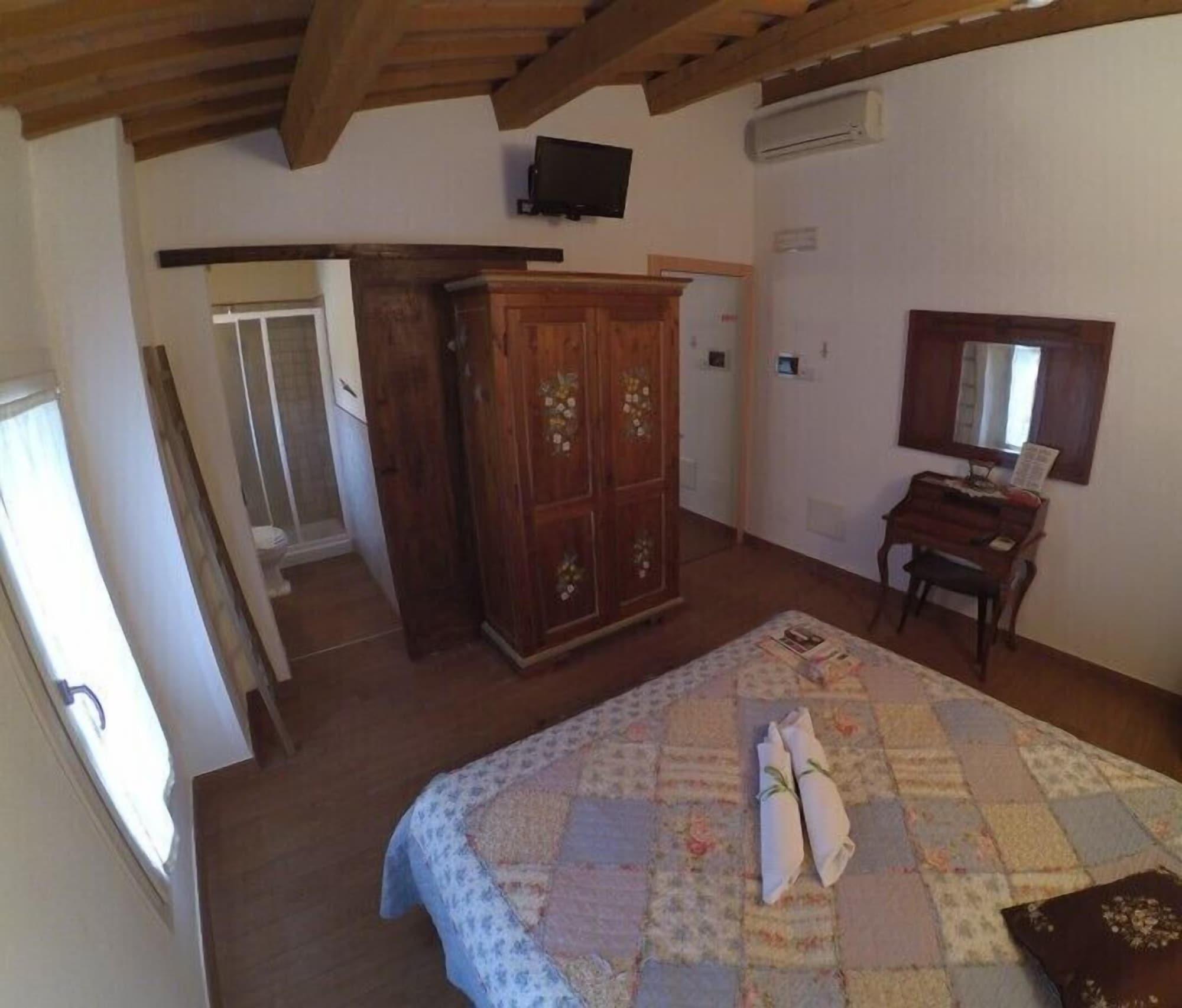 פררה Ai Frutti Di Una Volta Room&Breakfast מראה חיצוני תמונה