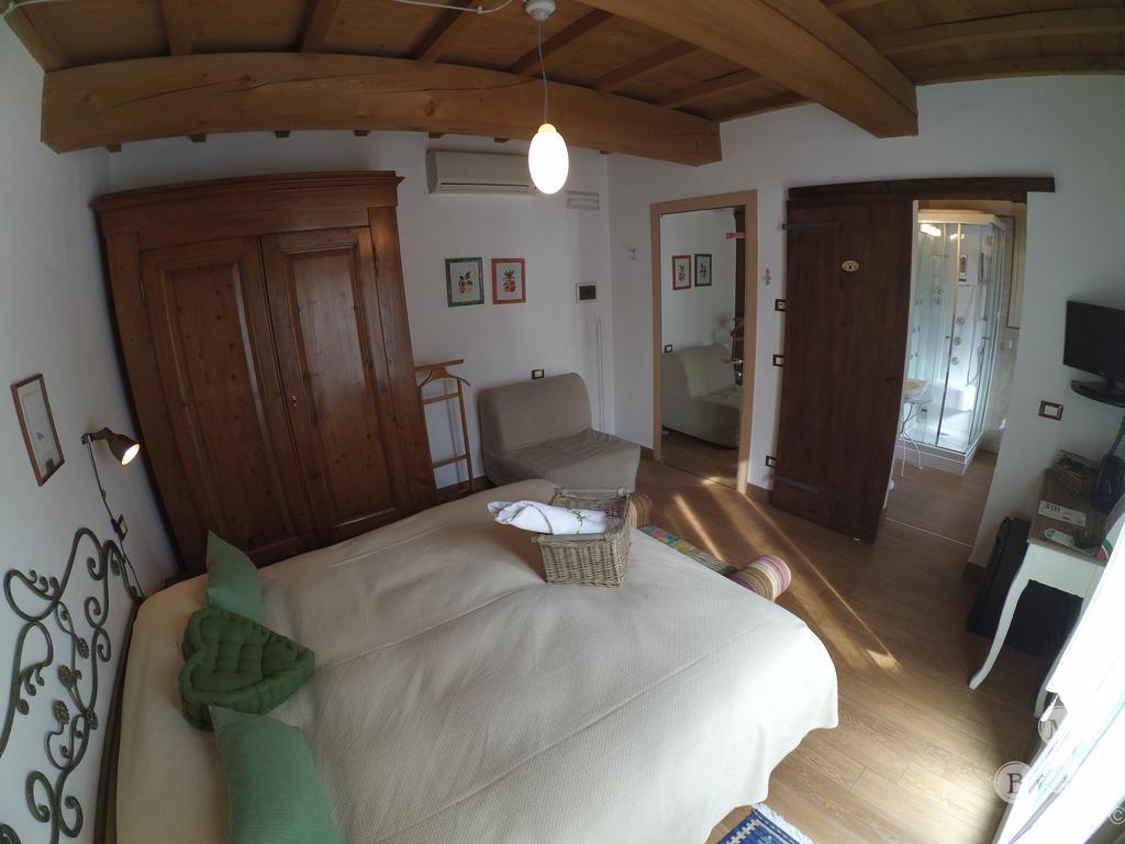 פררה Ai Frutti Di Una Volta Room&Breakfast מראה חיצוני תמונה